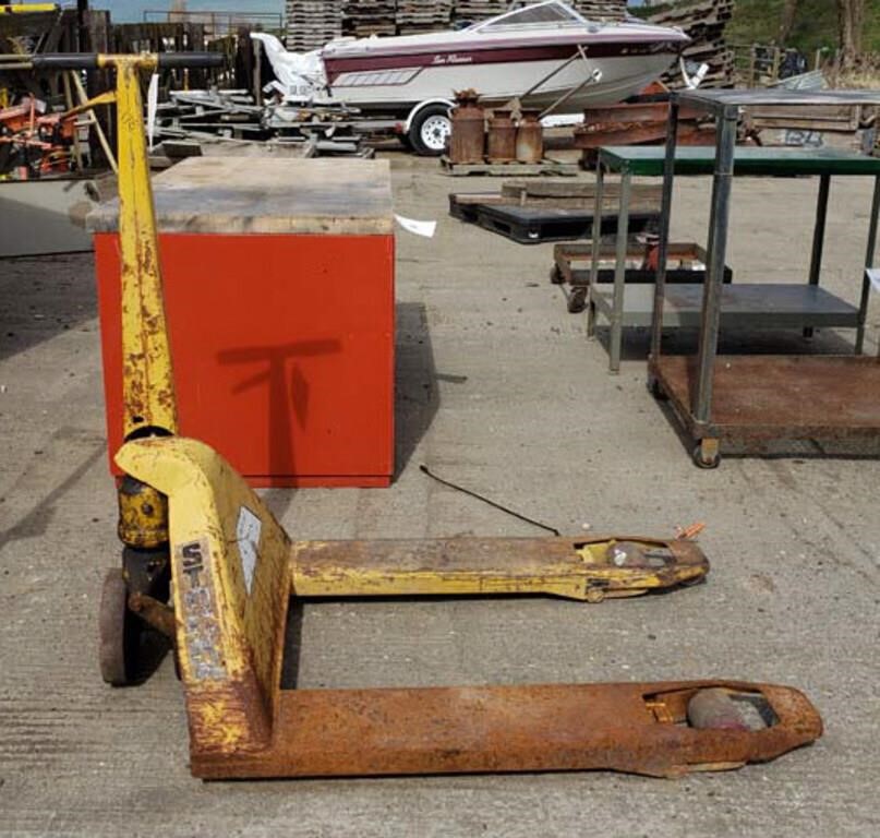 Pallet Jack