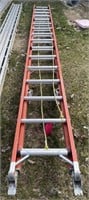 Cuprum Fiberglass 32ft Extension Ladder