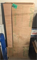 Plywood 4' (bidding 1xqty)