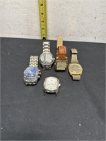 LOT OF  5 WATCHES