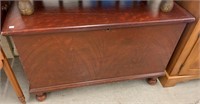 Red Grain Painted Blanket Chest (Turned Feet)