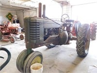 JD A TRACTOR