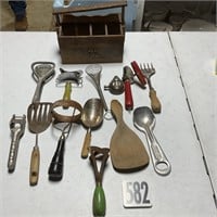 Wood Holder & vintage Kitchen Tools