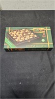 Magnetic chess set.