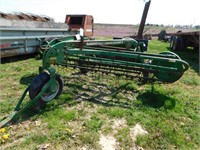 JOHN DEERE 672 SIDE DELIVERY RAKE