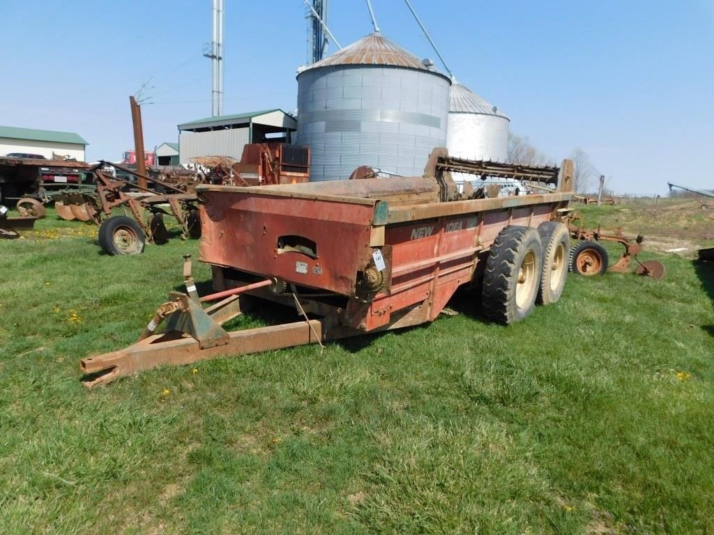 Antique Tractor Inventory Reduction Auction - Online Only