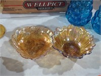 2 BEAUTIFUL IRIDESCENT CARNIVALBOWLS