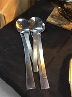 Five piece serving utensils