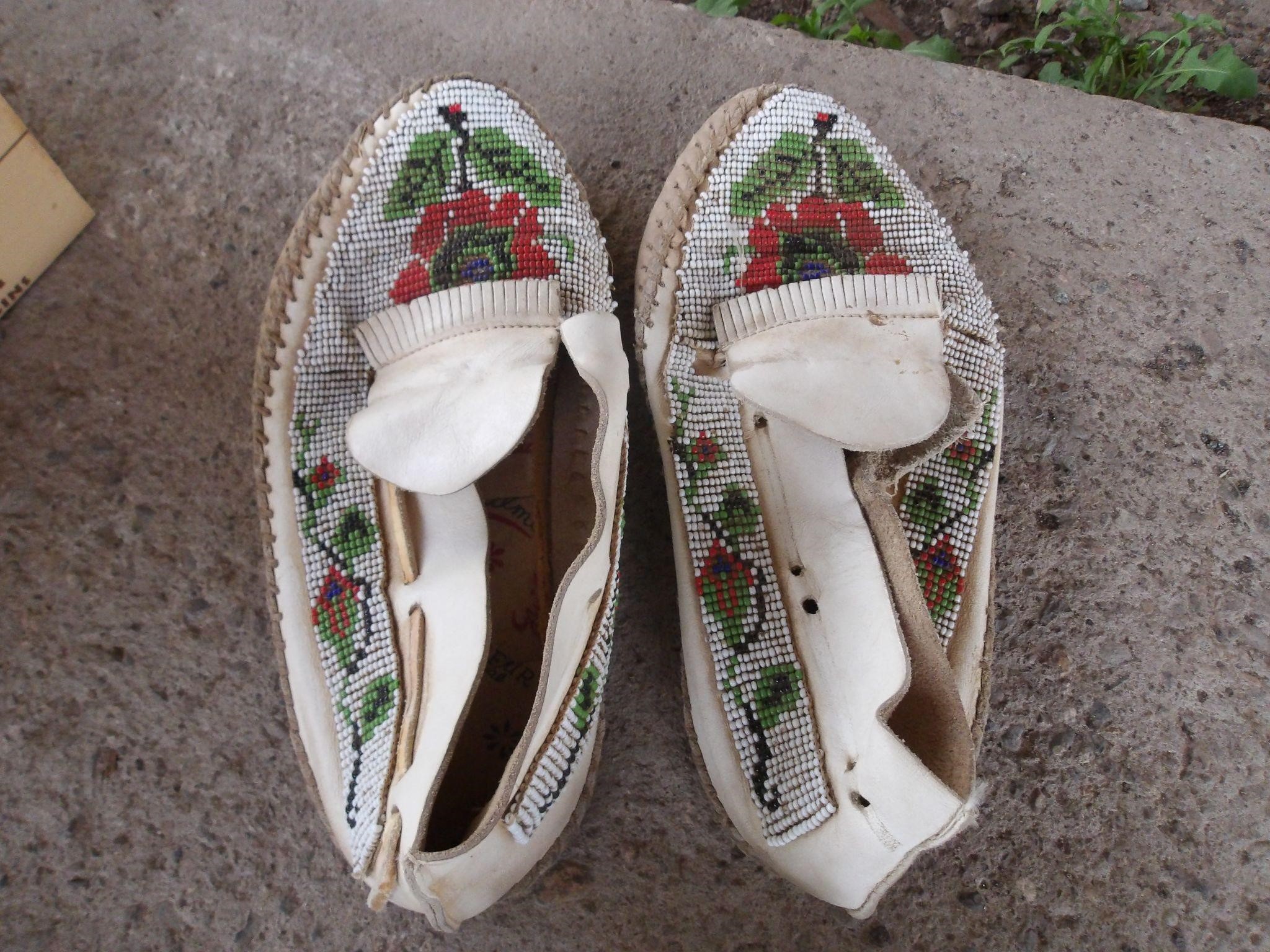 Leather Moccasins, Beaded, Guilfair, qty 1 ea