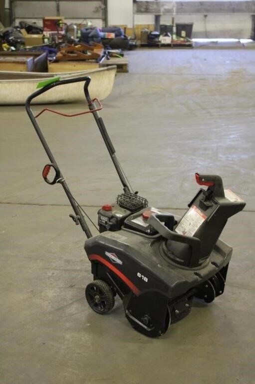 Briggs & Stratton 618 Single Stage Snowblower