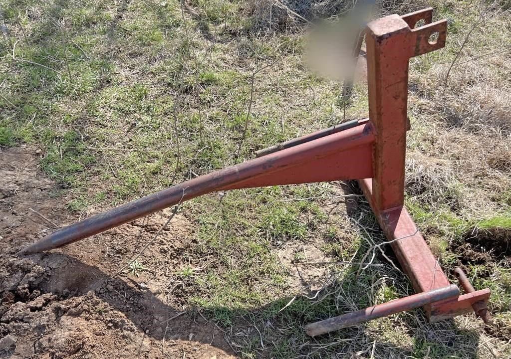 42" Hay Spear with 2 Stabilizers - 3 Point