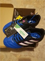 ADIDAS KIDS SOCCER CLEATS NEW