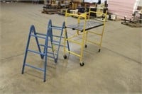 Foldable Ladder & 4'x4'x2' Scaffolding