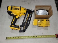 Dewalt Finish Nailer