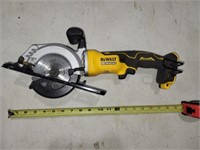 Dewalt 4.5" Saw