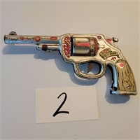 Wyandotte Tin Lithographed Toy Pistol