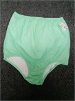 NWT Vintage sport panties, size 7