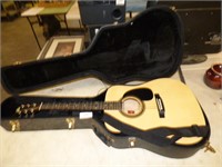 VERY NICE ROGUE GUITAR & CASE