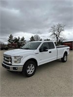 2016 Ford F-150 XLT Truck with only 124,858