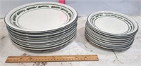 ( 8 )  Country Crock Stoneware Plates