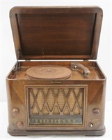 1946 P1-4516 Radio Electrohome Dominion Ind.