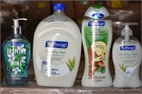 Softsoap Products - Qty 641