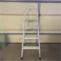 Stapleton Corporation Step Ladder Model PL 33
