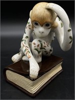 Chinese Porcelain Thinking Monkey Figure