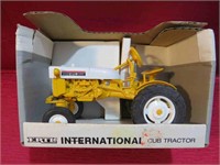 Ertl International Cub Tractor 1964-76 Diecast