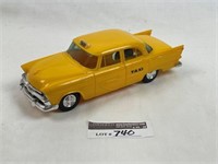 Johan, 1956 Plymouth, Yellow taxi