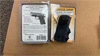 X2 Pearce Grip Officer Model/1911 Compact front