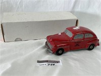 Master Caster, 1948 Ford Fire marshal, Red  W/Box