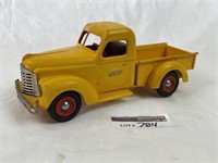 PMC, 1948 International Pickup, yellow