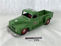 PMC, 1950 International Pickup, green