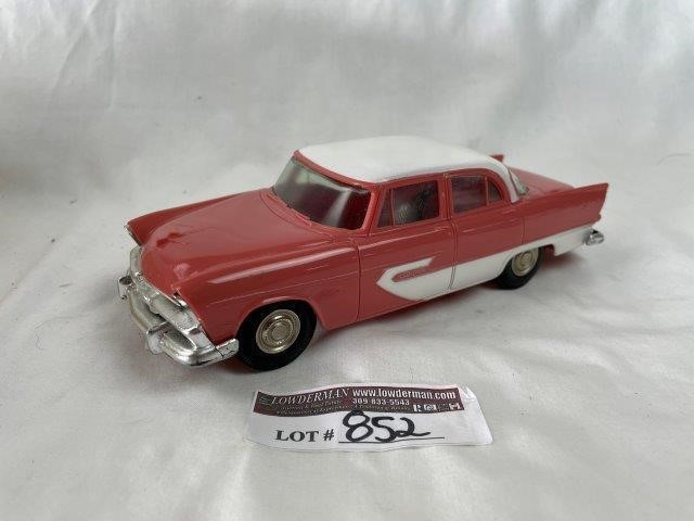 Lowderman Auction & Real Estate- Model Cars & Trains