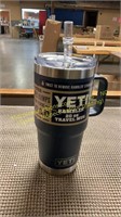 Yeti 20oz Travel Mug(Scratched, No Latch)