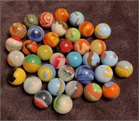 LOT OF AGATE MARBLES