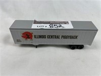 UK, "Illinois Central Piggy Bank" Drywall trailer