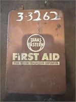 Vintage Texas Eastern first aid kit in metal Case