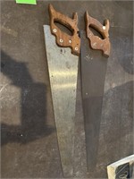 Lot of two vintage handsaws