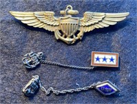 NAVY AVIATIONS WWII AND PENDANTS