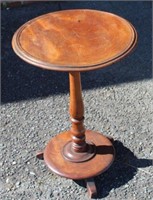 Antique Round Table w/ Turned Pedestal
