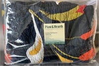 PLOW AND HEARTH QUILT