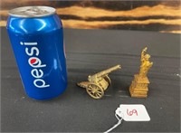 Mini Metal Cannon and Staue of Liberty