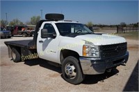 2011 CHEVY 3500 HD 4X4 FLAT BED PICKUP