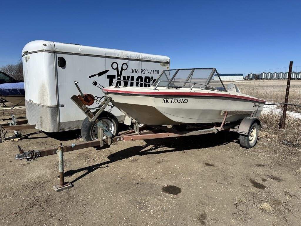 1975 Excell 15ft Fiberglass Boat