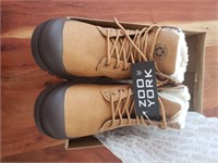 ZOO YORK YOUTH BOOTS SIZE 5 NEW