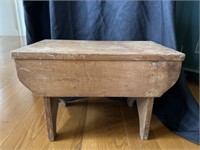 Early Softwood Stool