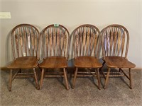 Set 4 Wooden Chairs (very nice)