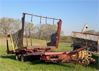 New Holland Stackliner 1024 85 Bale, Bale Stacker